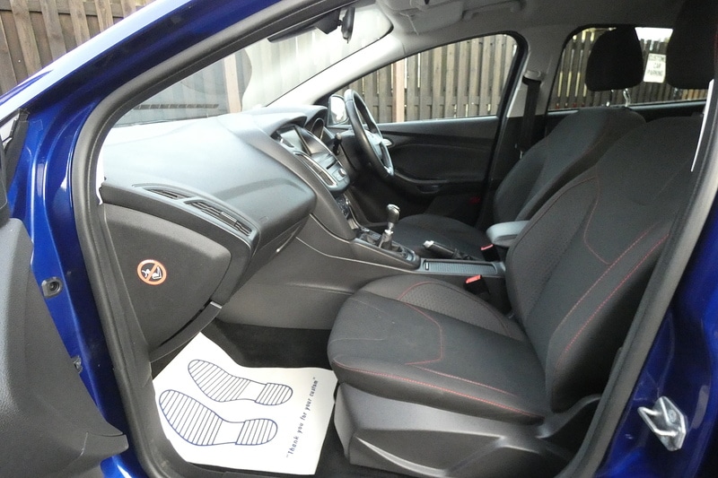 Used Ford Focus 2016 for sale - 76418015: Photo 9