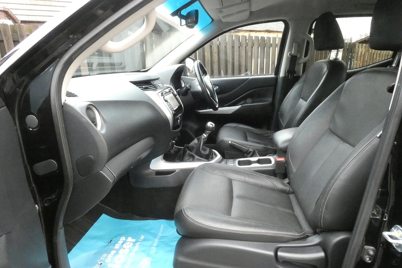 Used Nissan Navara 2018 for sale - 77159955: Photo 10