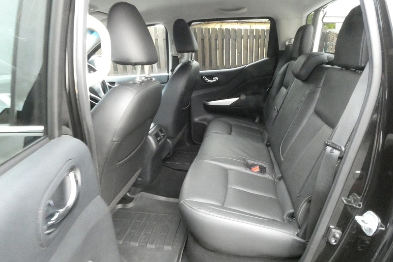 Used Nissan Navara 2018 for sale - 77159955: Photo 12