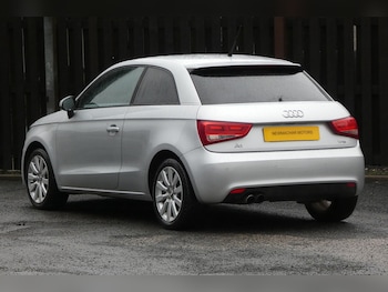 Used Audi A1 2011 for sale - 77475628: Photo