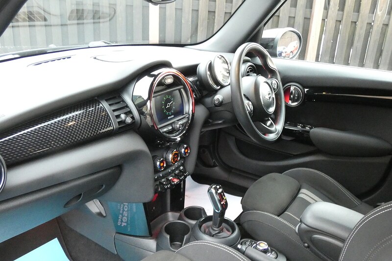 Used MINI Hatch 2019 for sale - 77432630: Photo 10