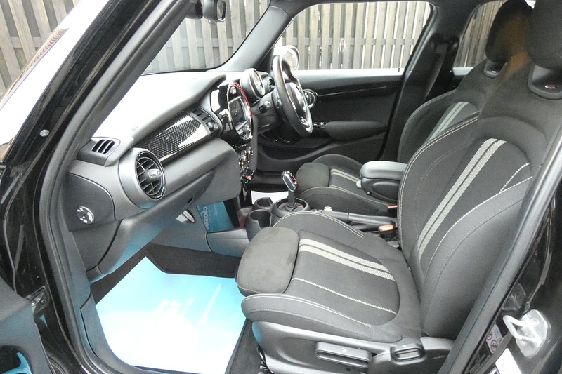 Used MINI Hatch 2019 for sale - 77432630: Photo 9