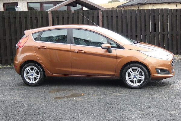 Used Ford Fiesta 2013 for sale - 76090079: Photo 2