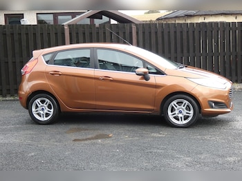 Used Ford Fiesta 2013 for sale - 76090079: Photo 2