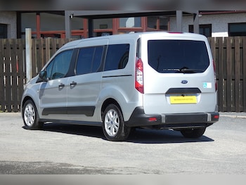 Used Ford Grand Tourneo Connect 2020 for sale - 78426810: Photo