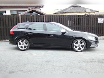 Used Volvo V60 2016 for sale - 75148969: Photo