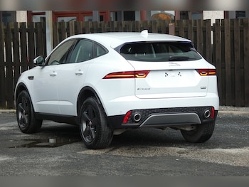 Used Jaguar E-Pace 2019 for sale - 79435588: Photo