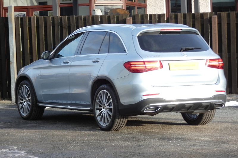 Used Mercedes-Benz GLC 2017 for sale - 77432631: Photo 4