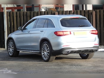 Used Mercedes-Benz GLC 2017 for sale - 77432631: Photo