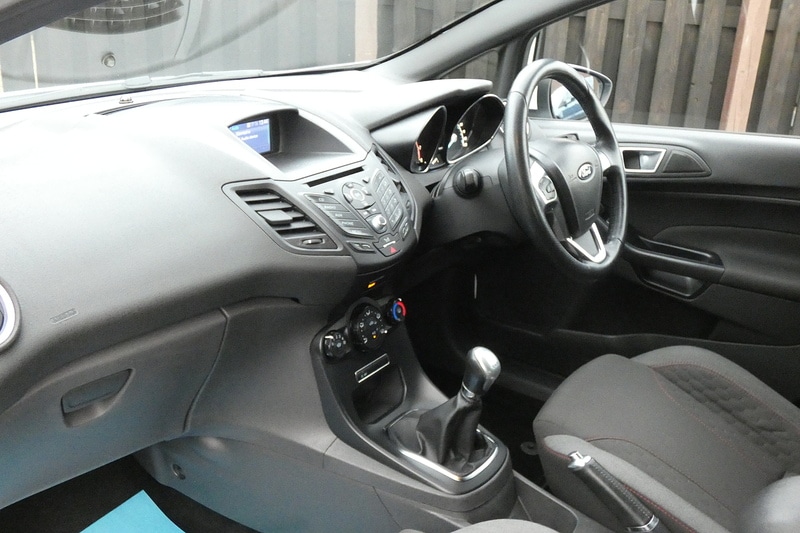 Used Ford Fiesta 2016 for sale - 76698957: Photo 11