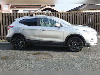 Used Nissan Qashqai 2017 for sale - 76197319: Photo