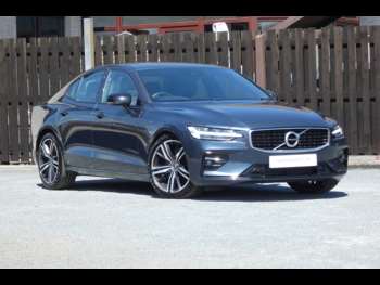 2019 - T5 R-Design Edition 4-Door
