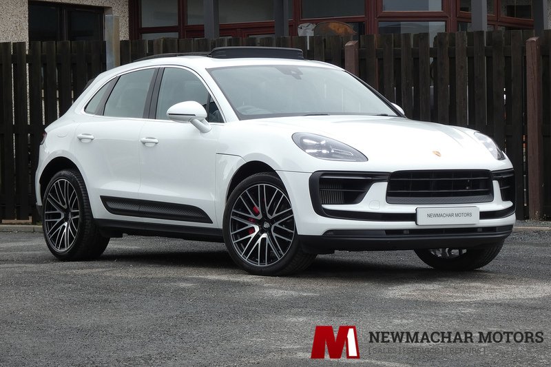 Used Porsche Macan 2023 for sale - 78122328: Photo 1