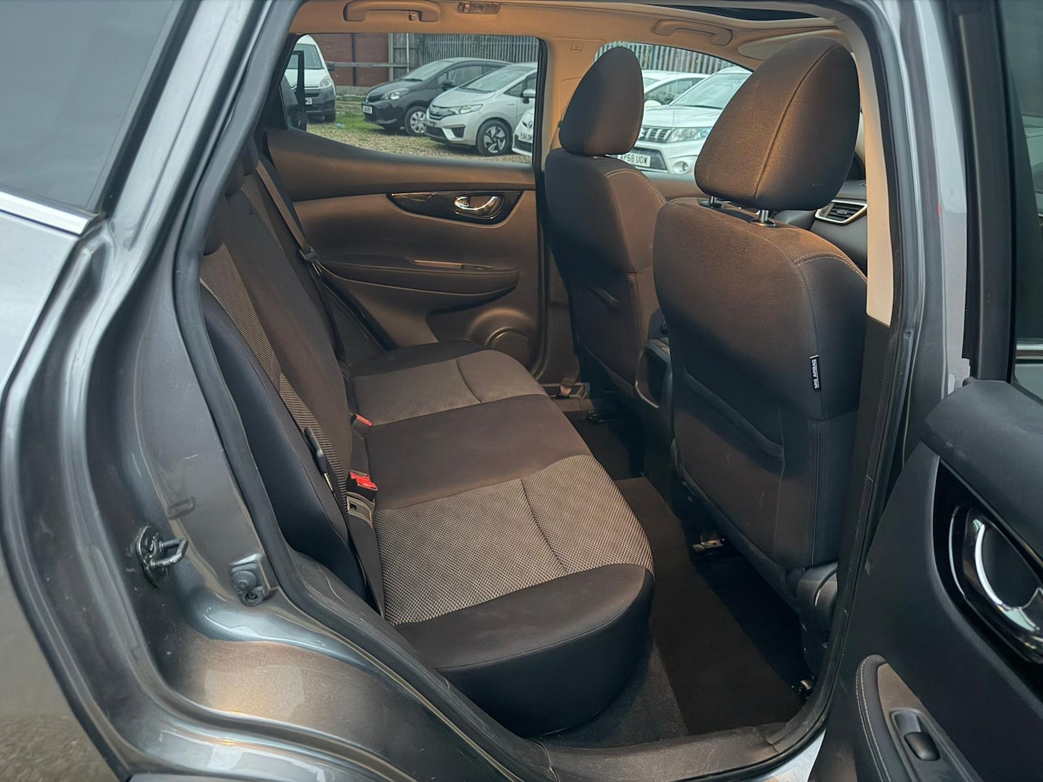 Used Nissan Qashqai 2015 for sale - 76608018: Photo 17