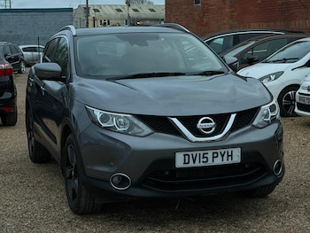 Used Nissan Qashqai 2015 for sale - 76608018: Photo