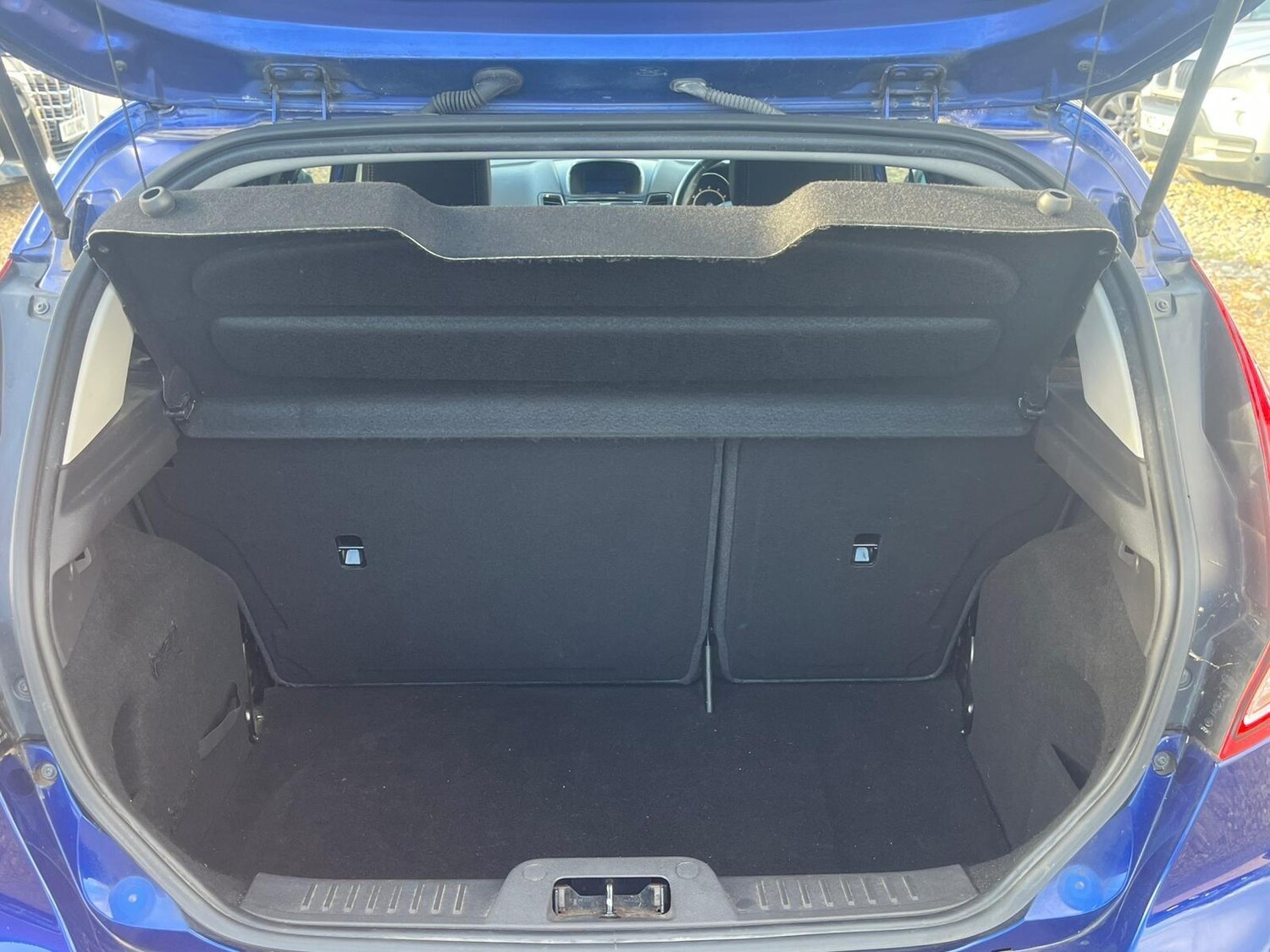 Used Ford Fiesta 2015 for sale - 76370536: Photo 25