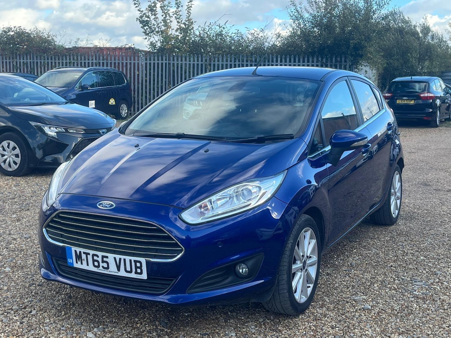 Used Ford Fiesta 2015 for sale - 76370536: Photo 8
