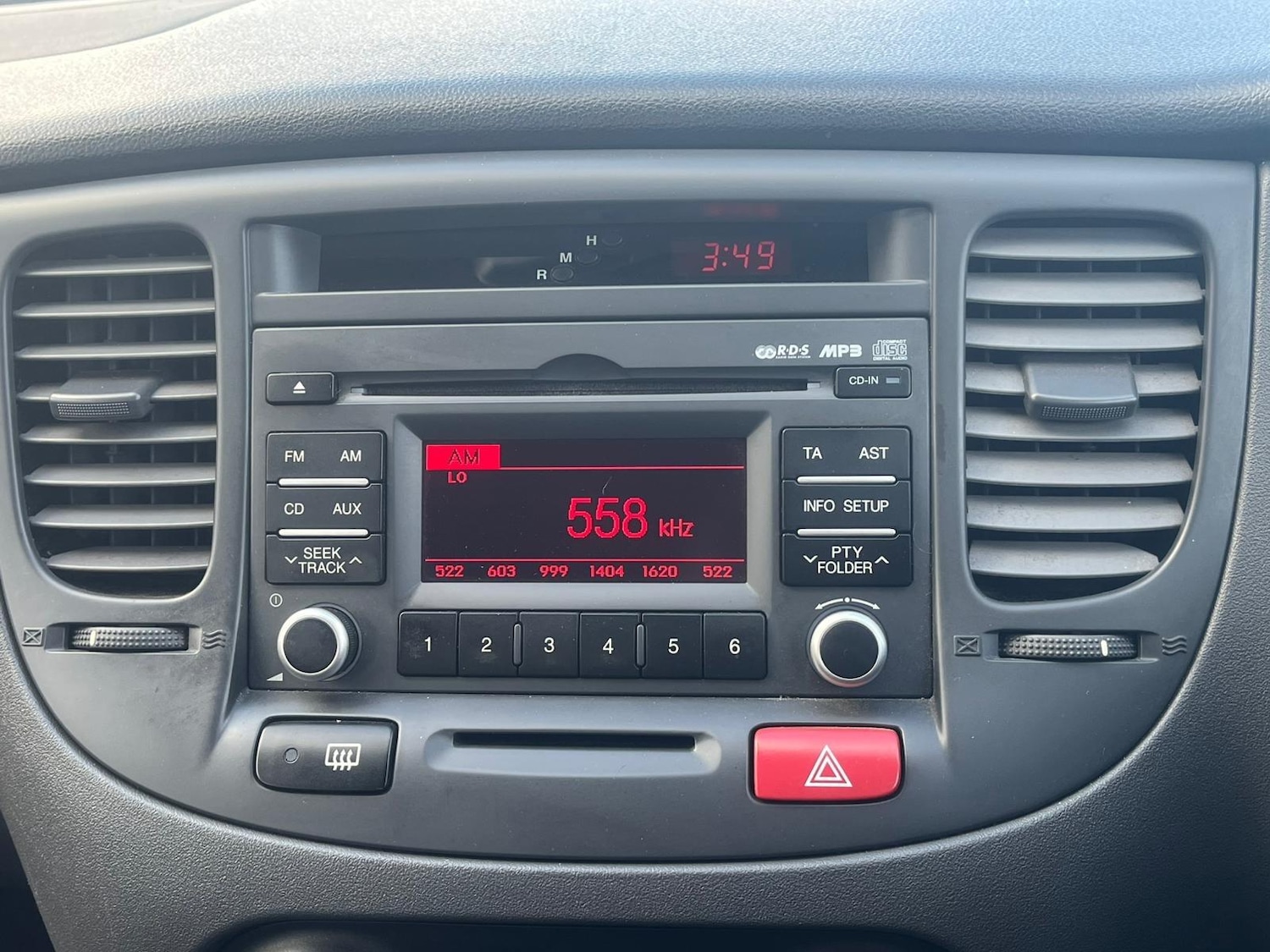 Used Kia Rio 2011 for sale - 76370709: Photo 11