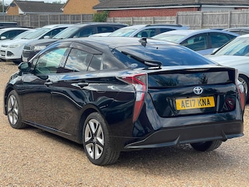 Used Toyota Prius 2017 for sale - 79471667: Photo