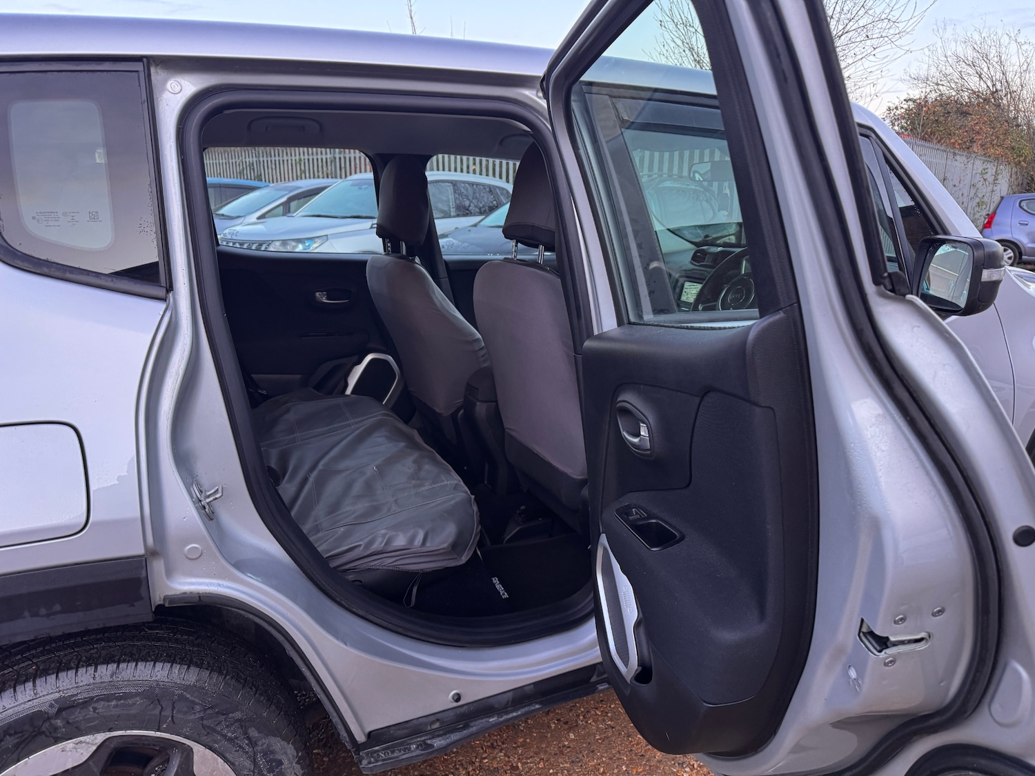 Used Jeep Renegade 2016 for sale - 77013202: Photo 12
