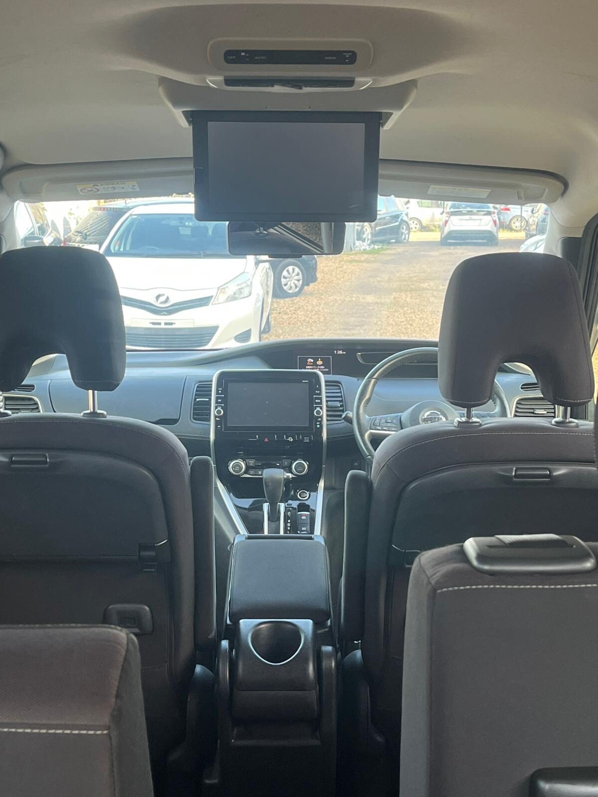 Used Nissan Serena 2018 for sale - 77946202: Photo 17