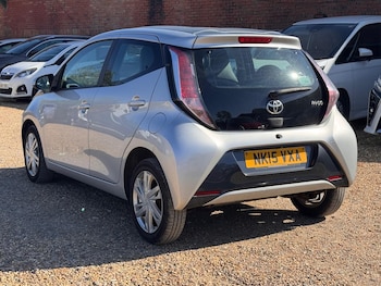 Used Toyota AYGO 2015 for sale - 79373928: Photo