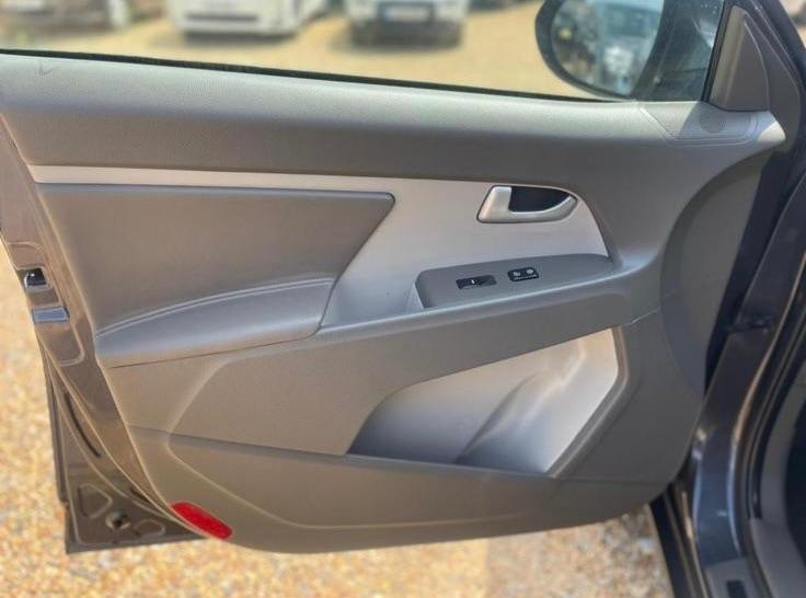 Used Kia Sportage 2013 for sale - 76181844: Photo 15