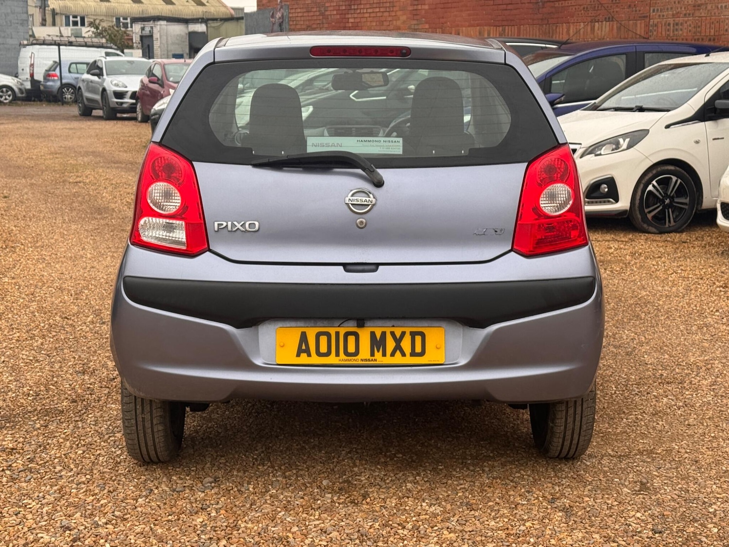 Used Nissan Pixo 2010 for sale - 76181840: Photo 10