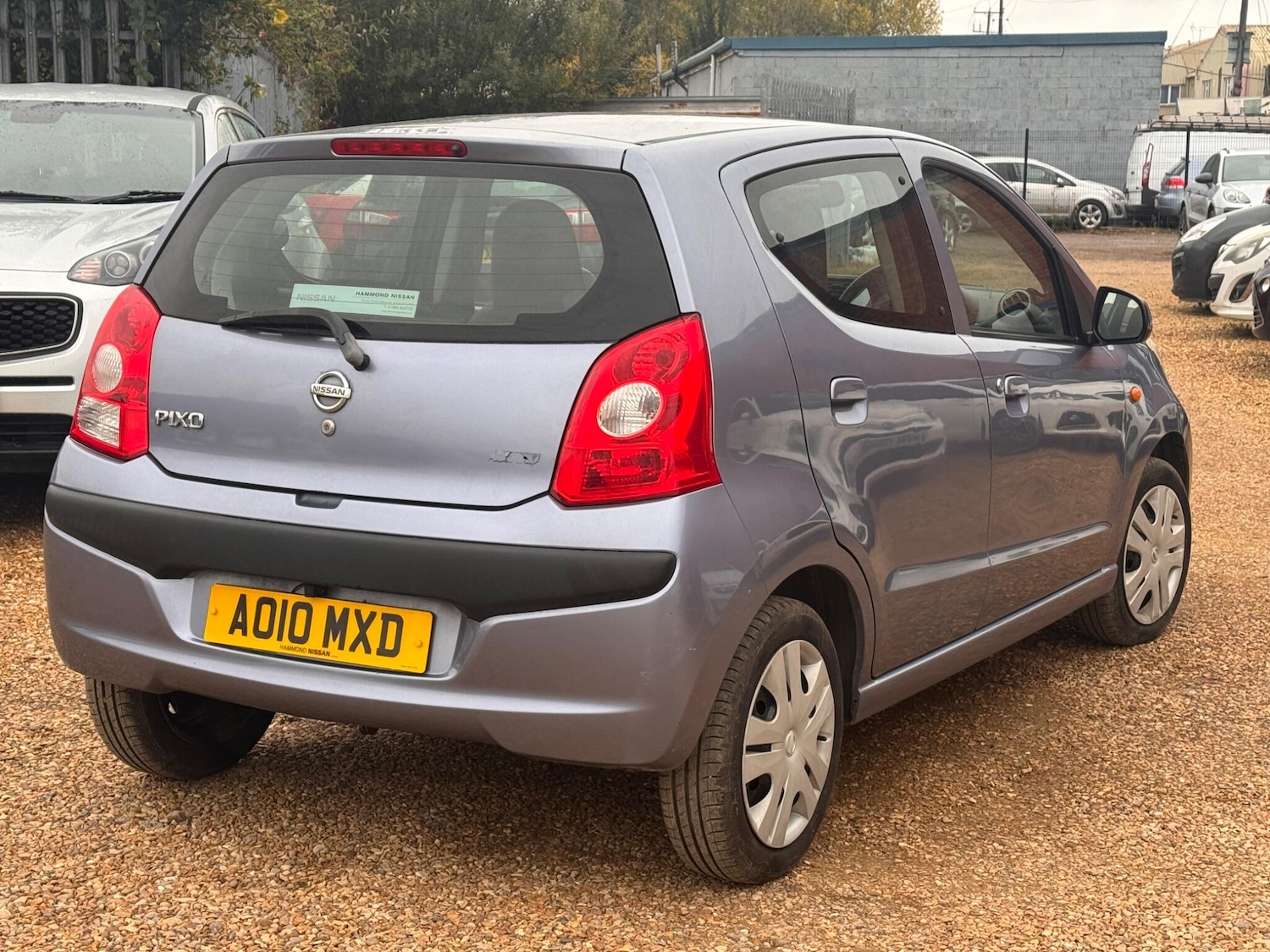 Used Nissan Pixo 2010 for sale - 76181840: Photo 11