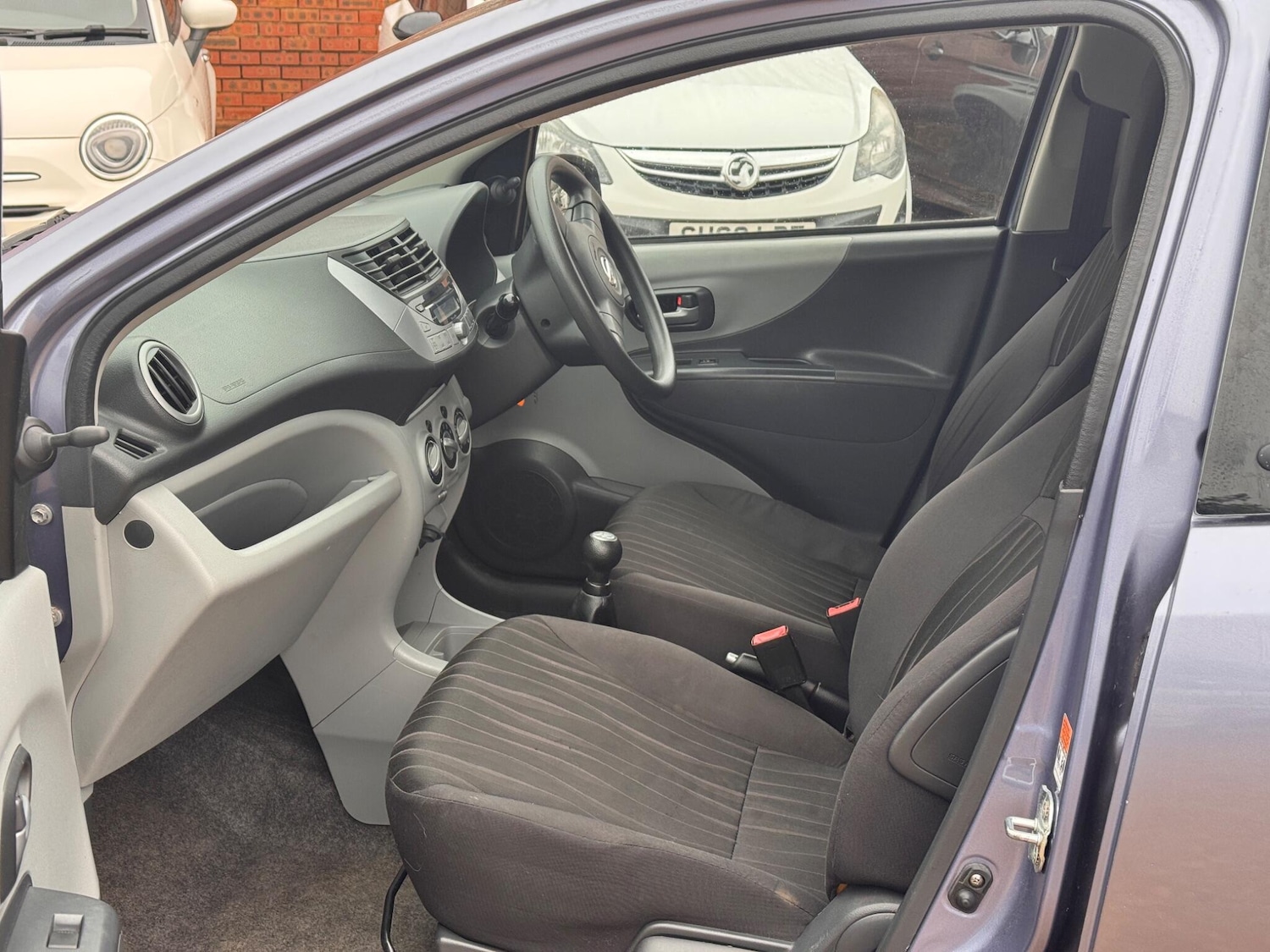 Used Nissan Pixo 2010 for sale - 76181840: Photo 28