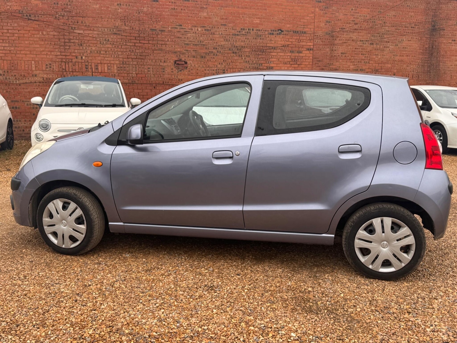 Used Nissan Pixo 2010 for sale - 76181840: Photo 8