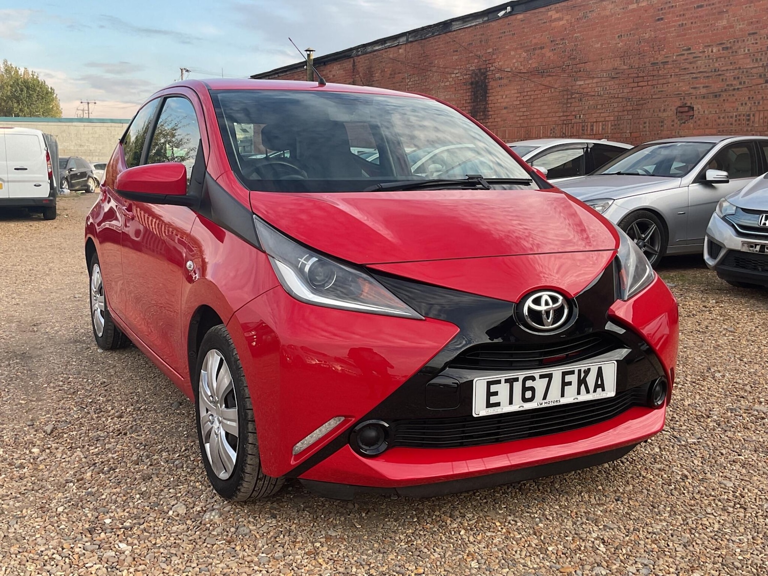 Used Toyota AYGO 2018 for sale - 76181839: Photo 1