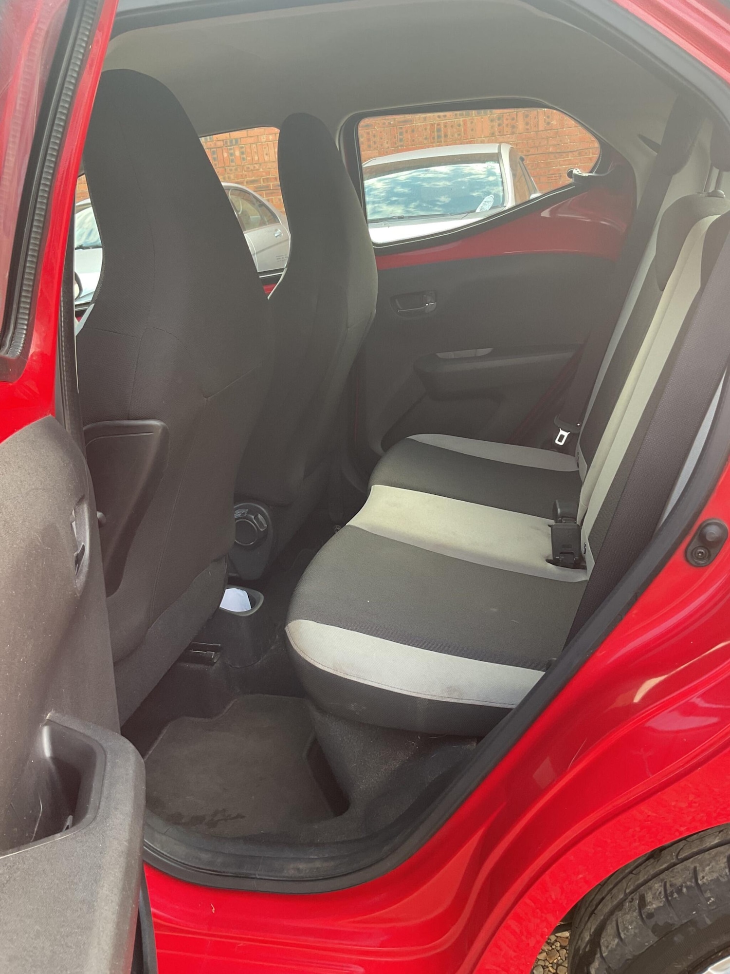 Used Toyota AYGO 2018 for sale - 76181839: Photo 17