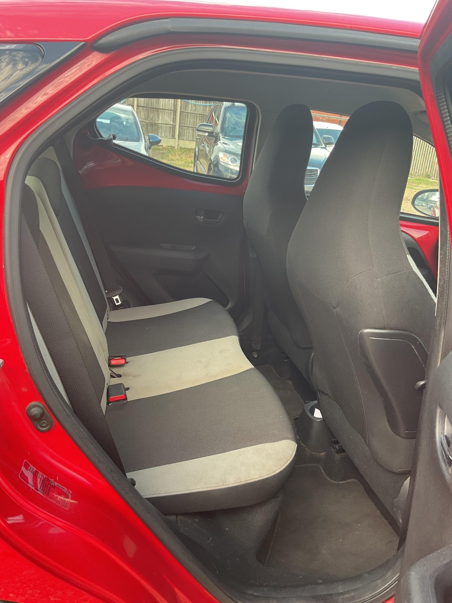 Used Toyota AYGO 2018 for sale - 76181839: Photo 18