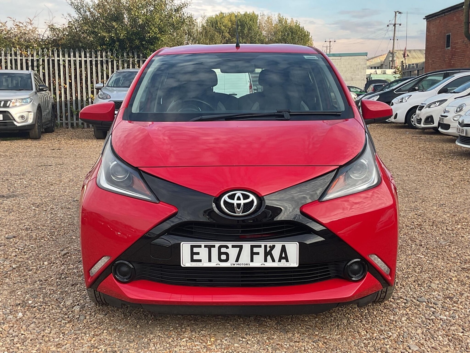 Used Toyota AYGO 2018 for sale - 76181839: Photo 2
