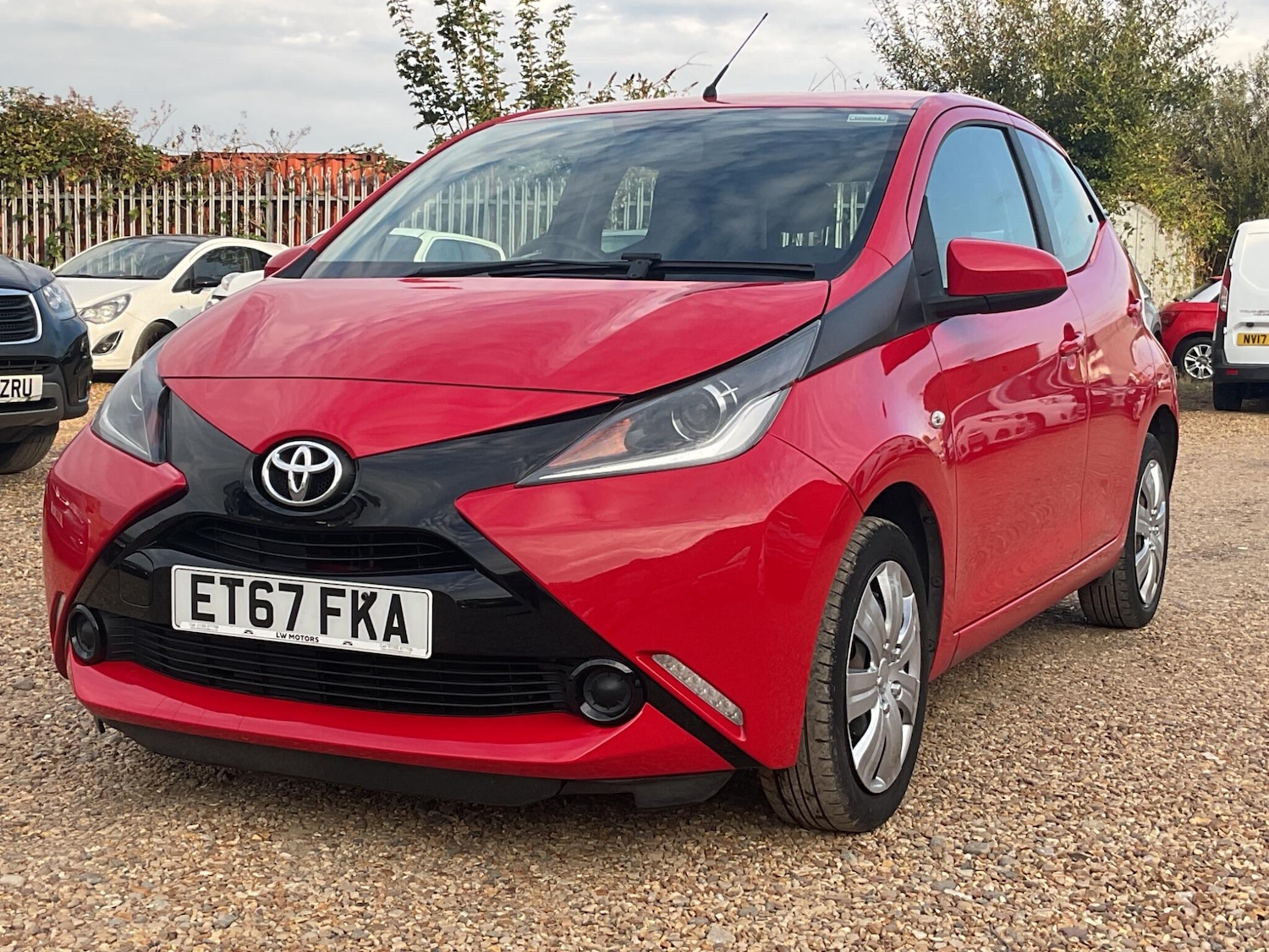 Used Toyota AYGO 2018 for sale - 76181839: Photo 3