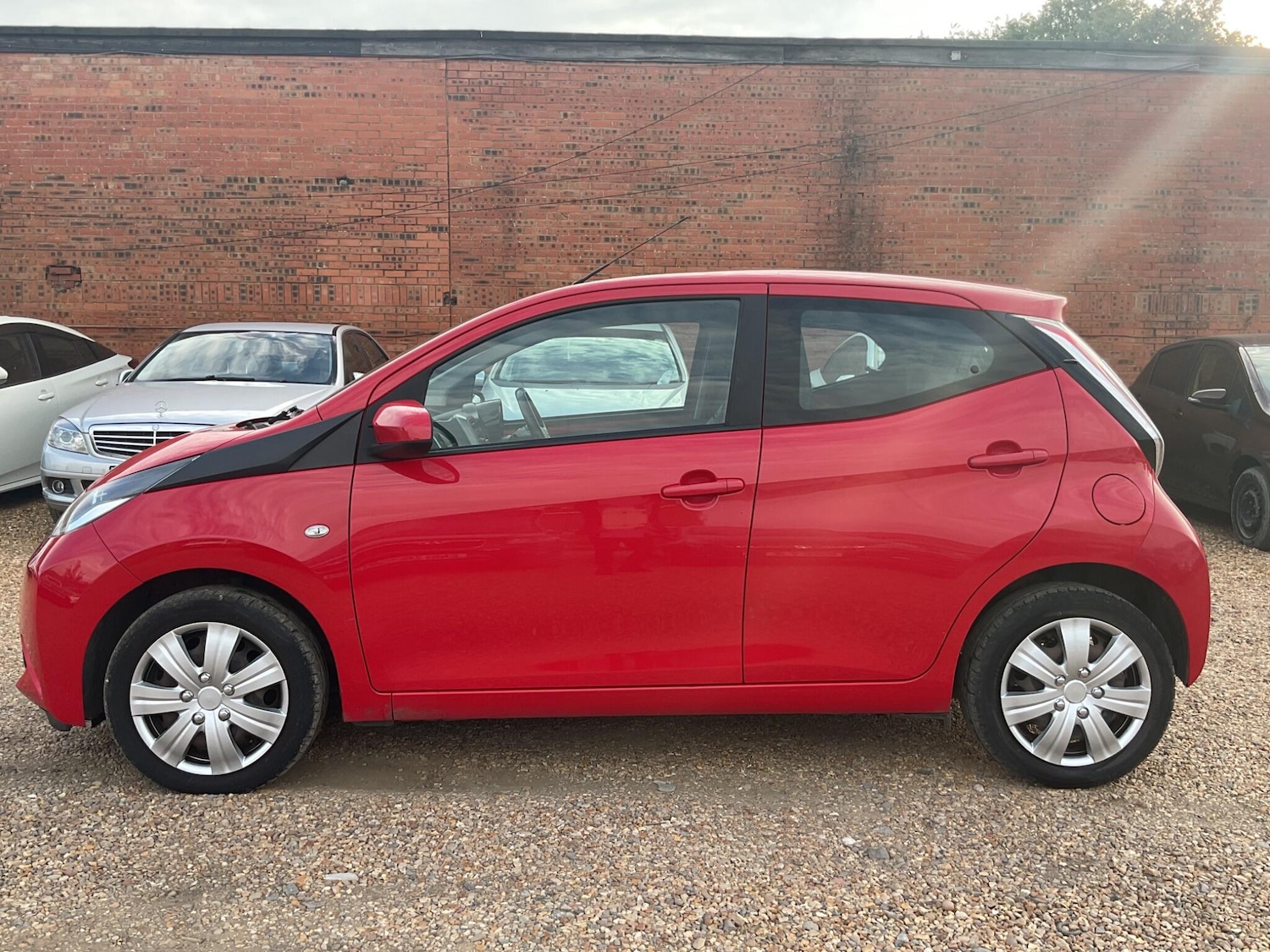 Used Toyota AYGO 2018 for sale - 76181839: Photo 5