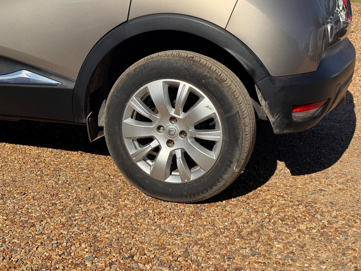 Used Renault Captur 2016 for sale - 76181843: Photo 19