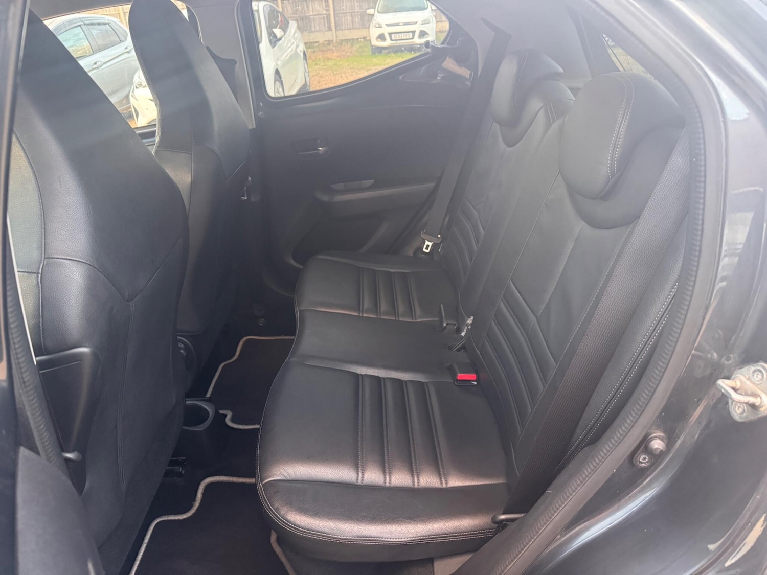 Used Toyota AYGO 2016 for sale - 76370616: Photo 18