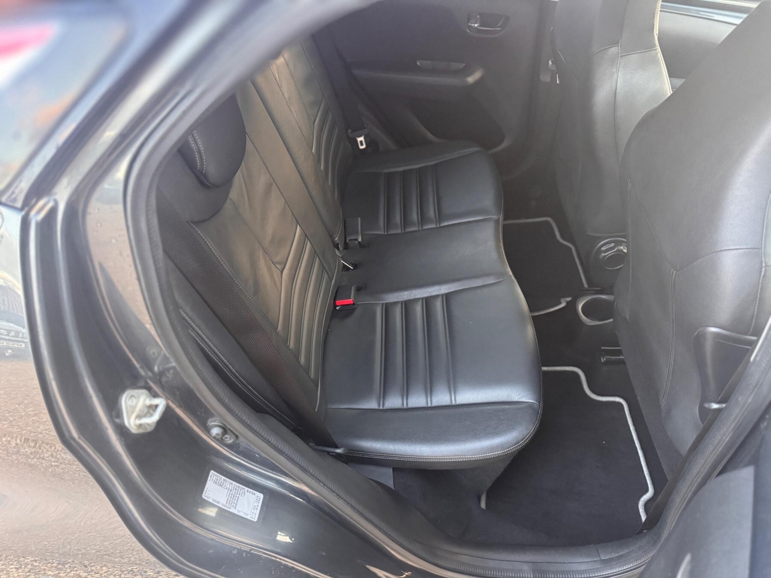 Used Toyota AYGO 2016 for sale - 76370616: Photo 22