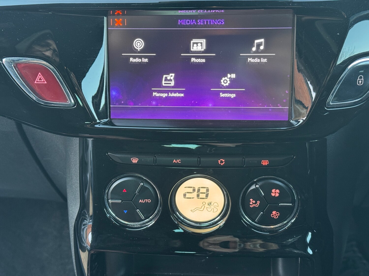 Used DS Automobiles DS 3 2016 for sale - 77399368: Photo 21