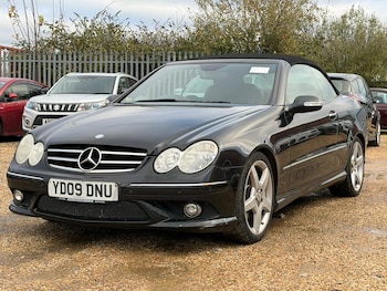Used Mercedes-Benz CLK 2009 for sale - 77234875: Photo