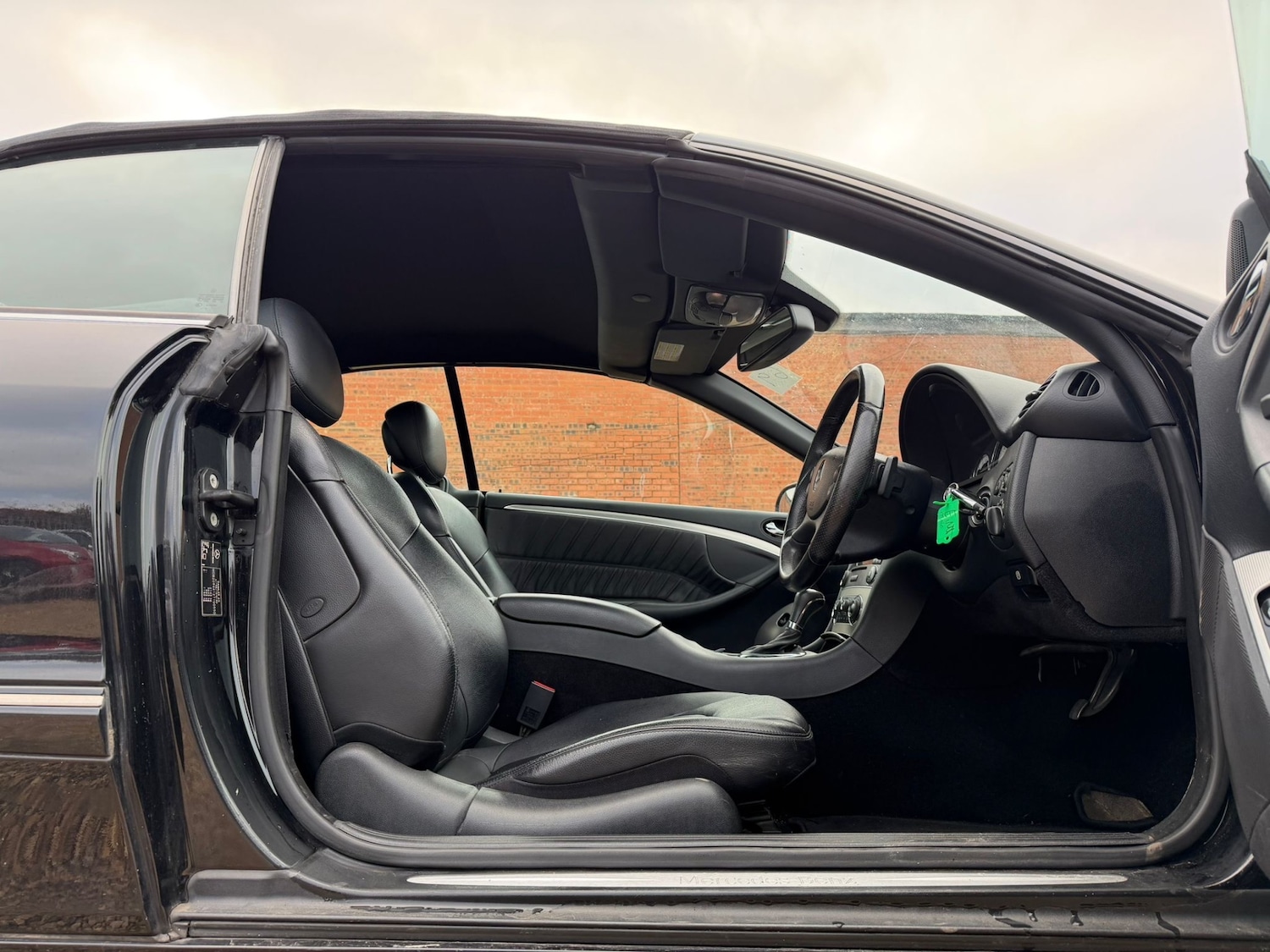 Used Mercedes-Benz CLK 2009 for sale - 77234875: Photo 8