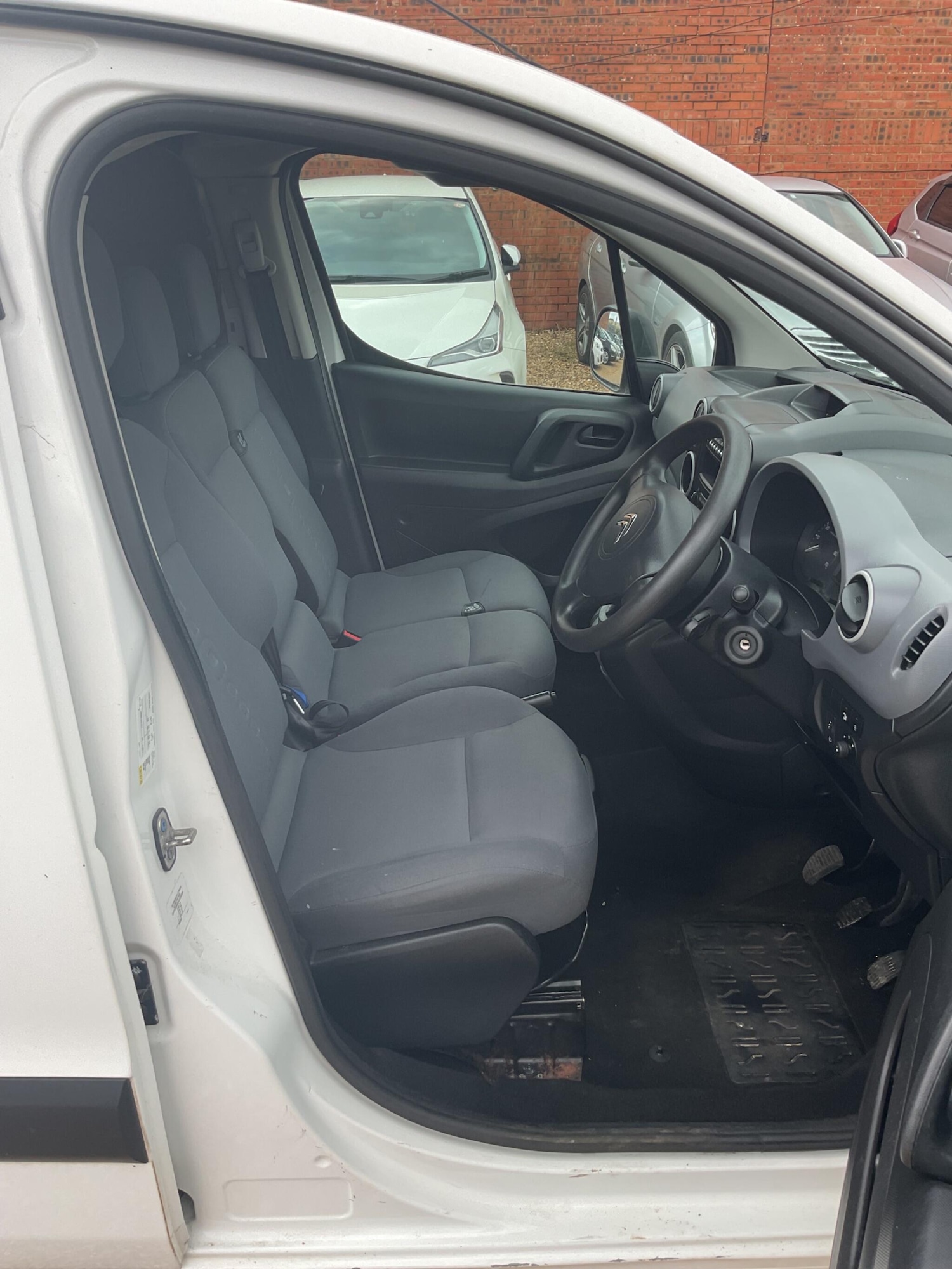 Used Citroen Berlingo 2015 for sale - 76181847: Photo 12
