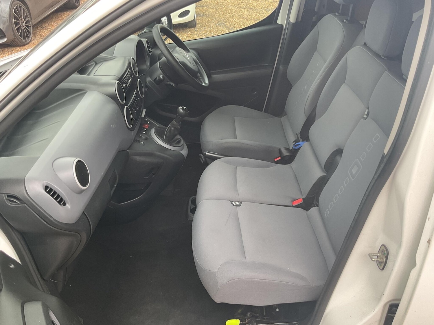 Used Citroen Berlingo 2015 for sale - 76181847: Photo 21