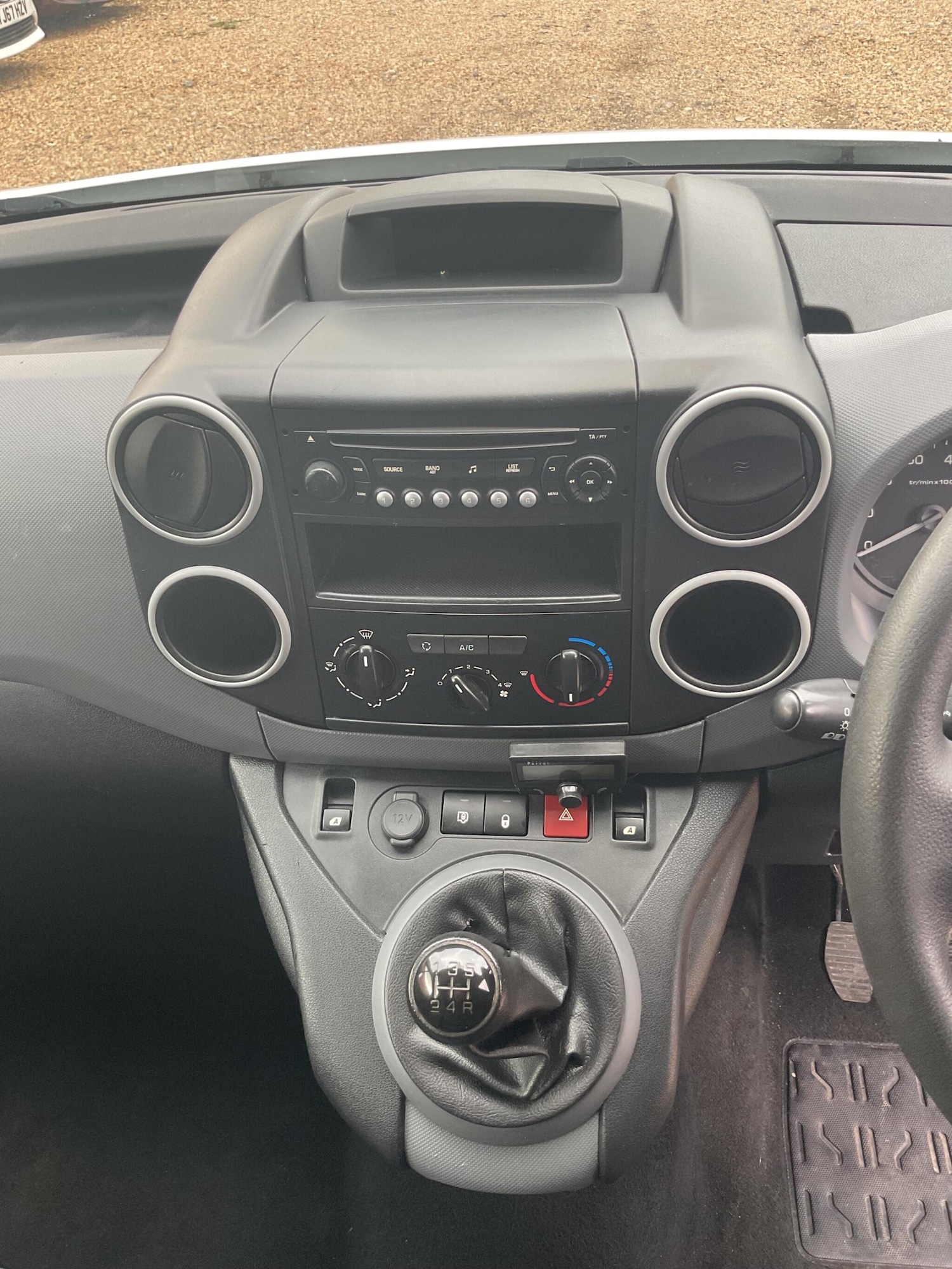 Used Citroen Berlingo 2015 for sale - 76181847: Photo 29