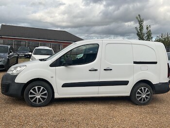 Used Citroen Berlingo 2015 for sale - 76181847: Photo