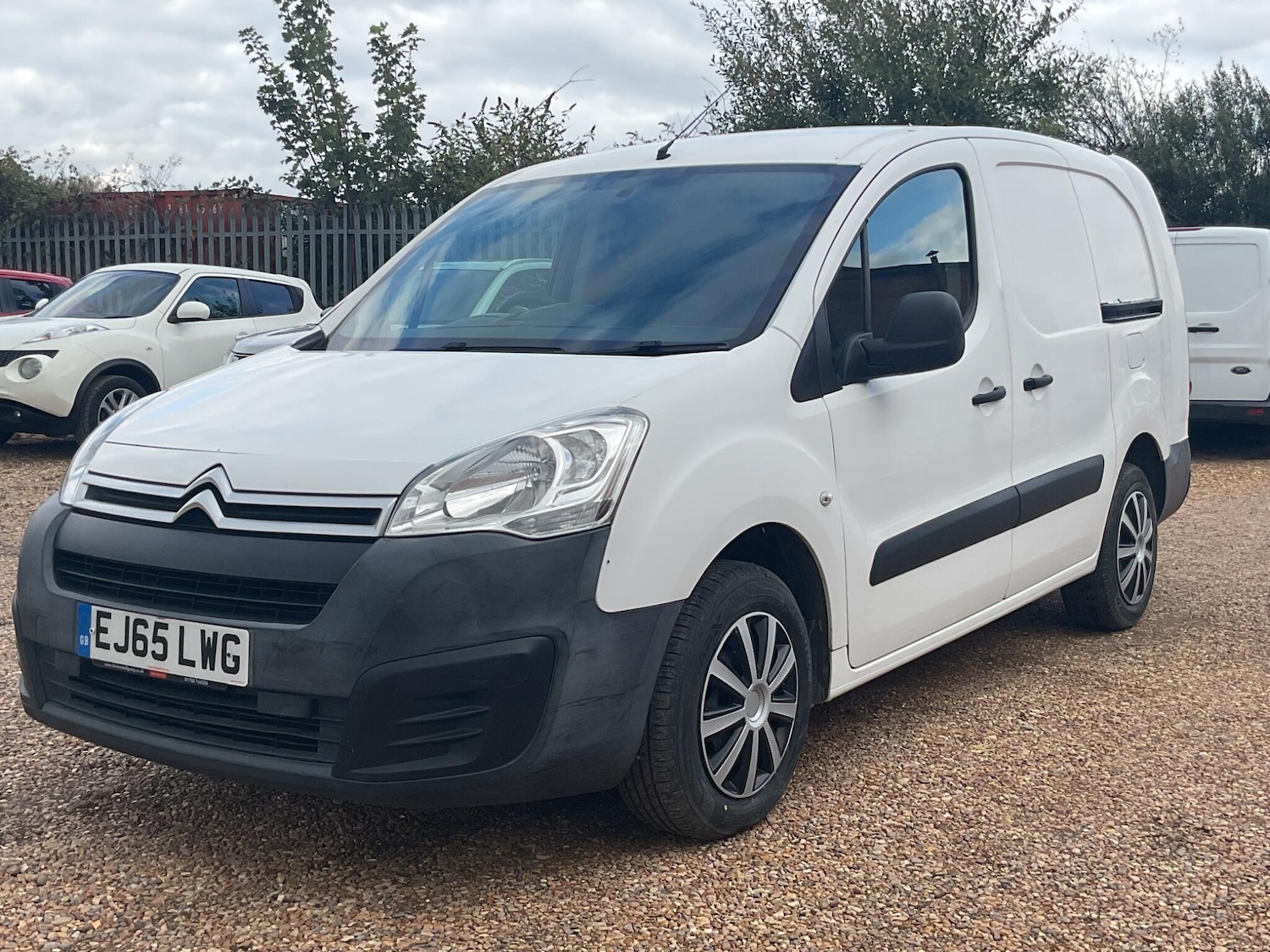 Used Citroen Berlingo 2015 for sale - 76181847: Photo 7