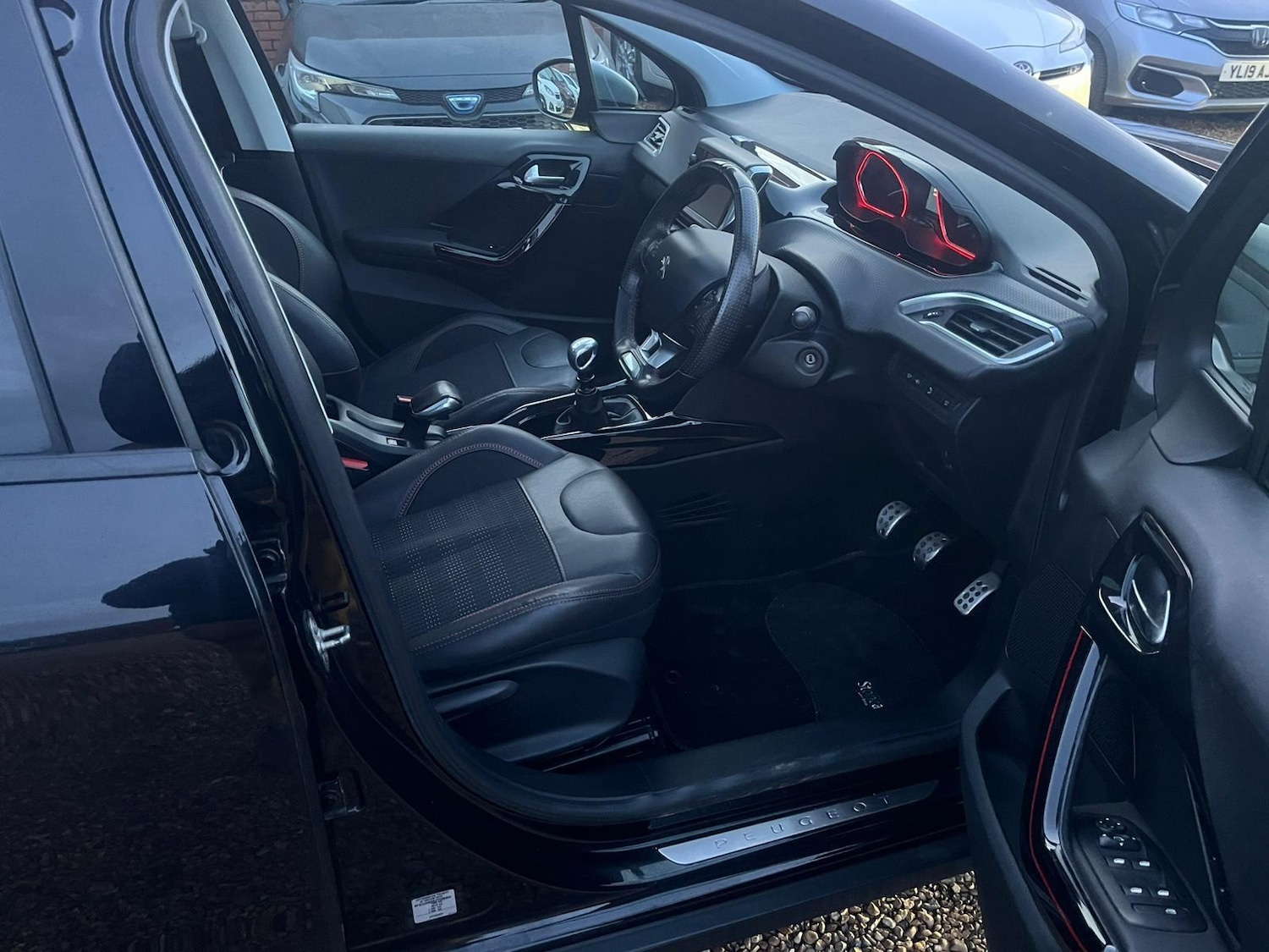 Used Peugeot 2008 2019 for sale - 76620246: Photo 21