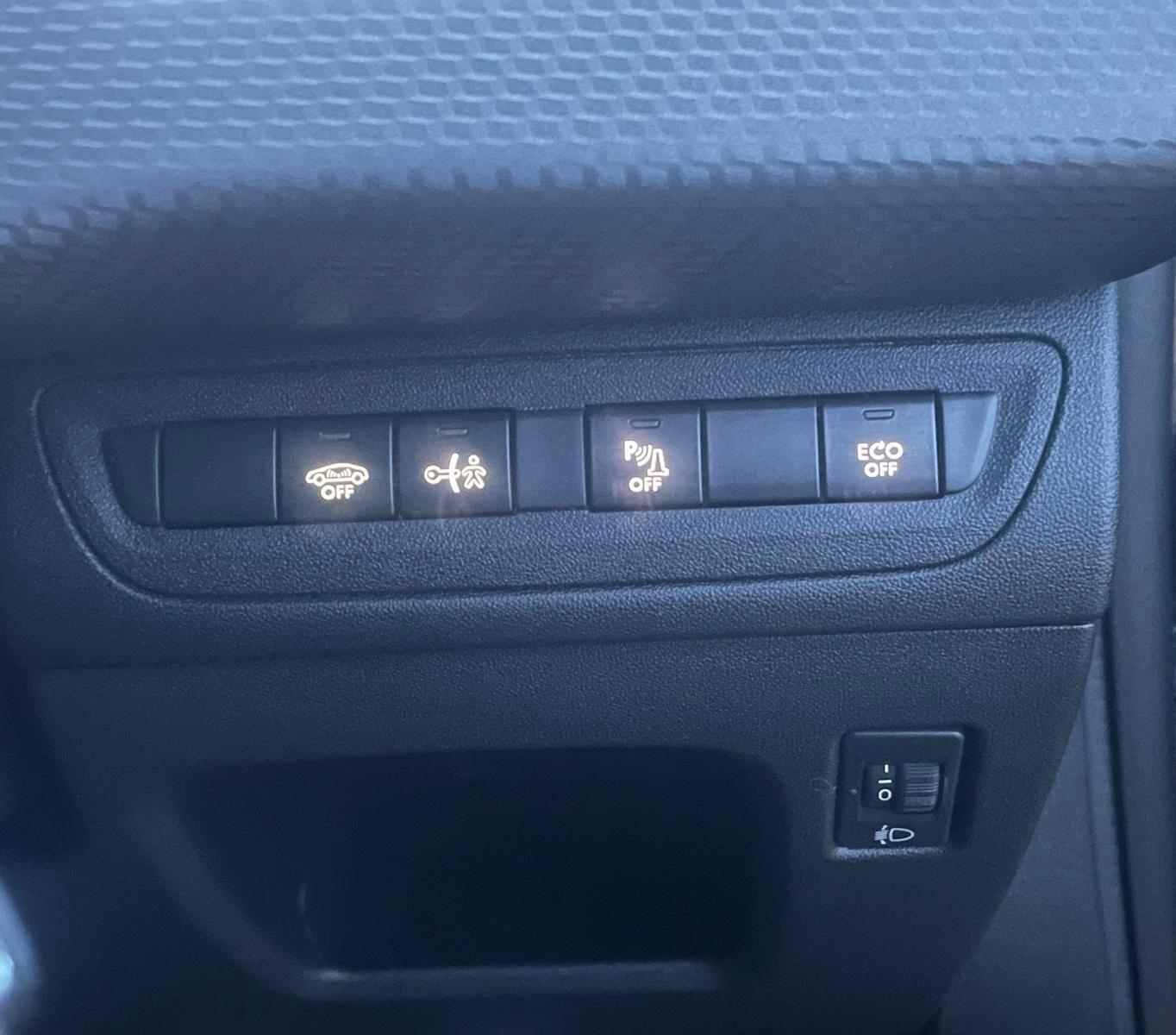 Used Peugeot 2008 2019 for sale - 76620246: Photo 25